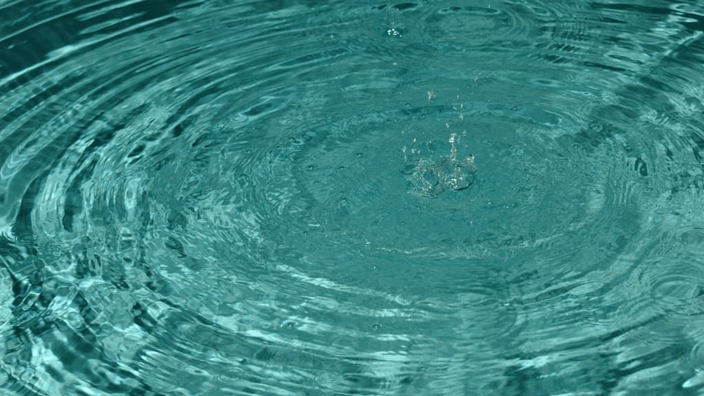 An illustrative image of water ripple